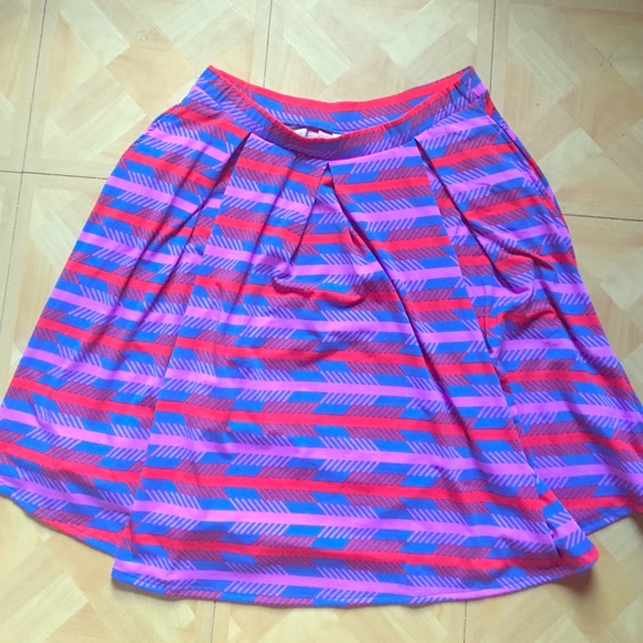 Lularoe Madison xl, never worn