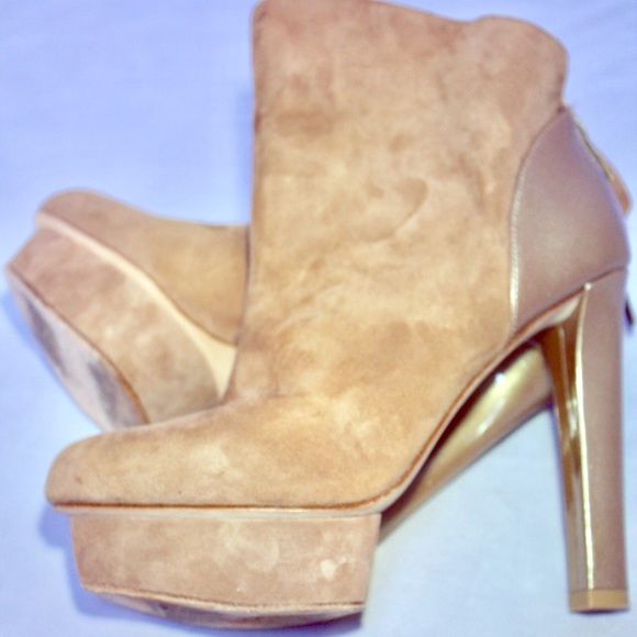 Pelle Moda Leather Booties Ankle Boots 7