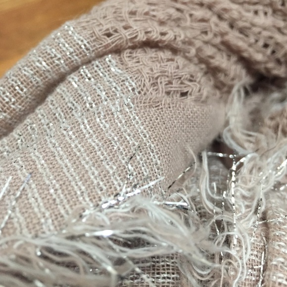 Infinity scarf - Picture 2 of 2
