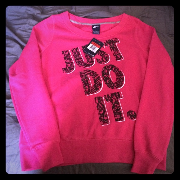 Nike sweatshirt