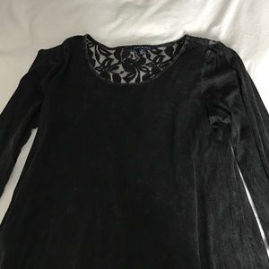 Black back lace shirt