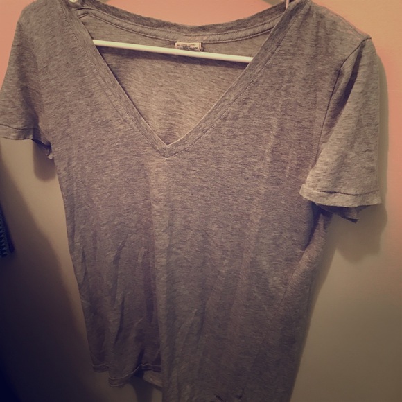 Grey top