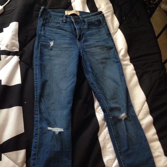 Hollister high rise jeans