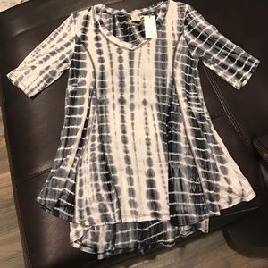 Black and white tye dye tunic