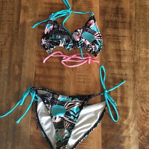 Bathing suit