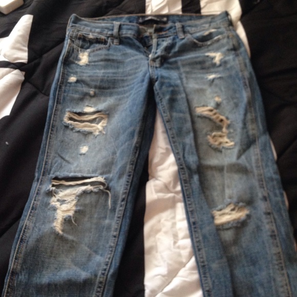 Hollister boyfriend jeans