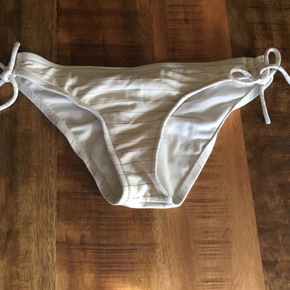 Xhilaration bathing suit bottoms