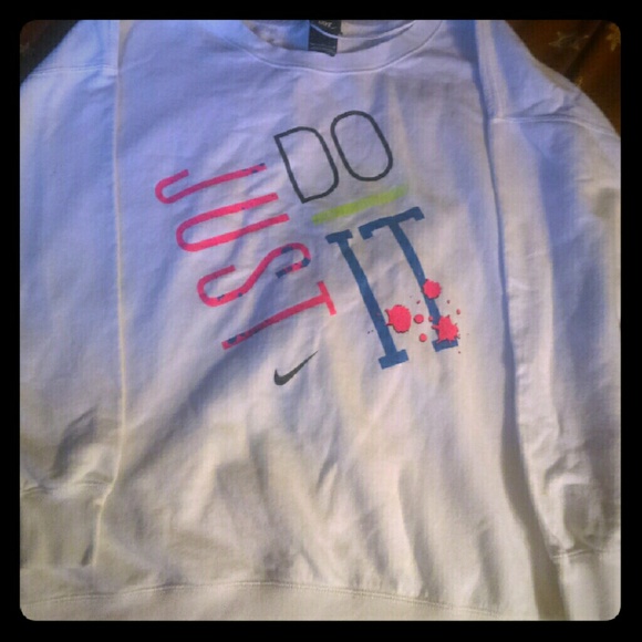 Nike Sweat shirt