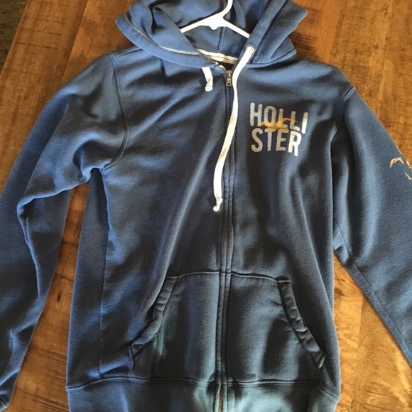 Hollister zip up