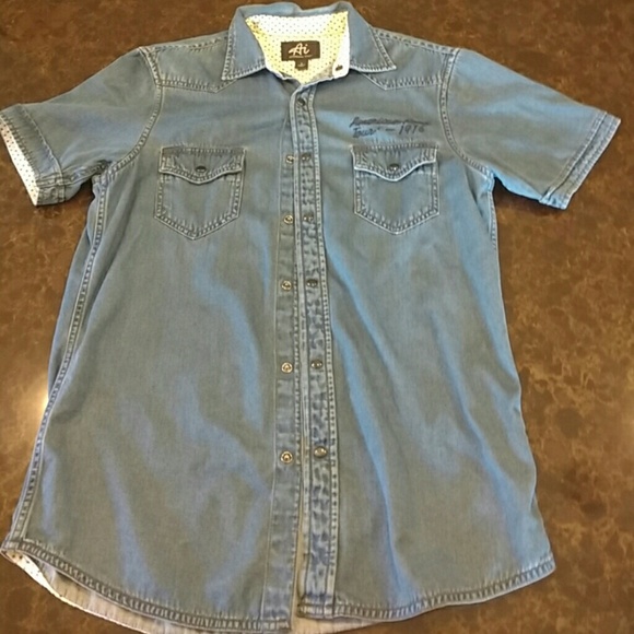 Authentic Icon Men's Denim Button Down Shirt