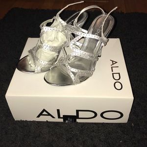 Aldo dress heels size 8! Worn once with box