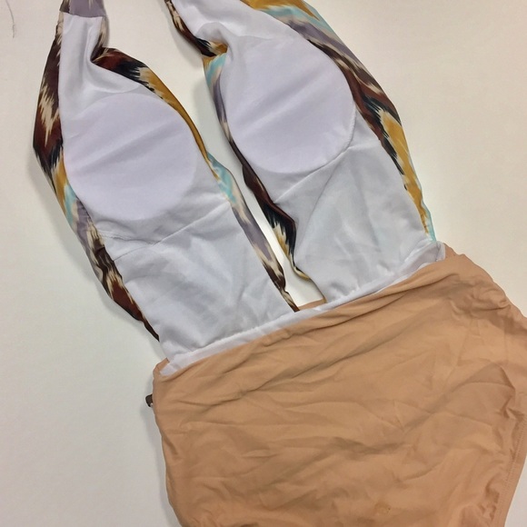 Beige swimming suite one piece sw178 - Picture 3 of 3