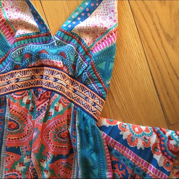 Colorful Halter Maxi Dress - Picture 2 of 4