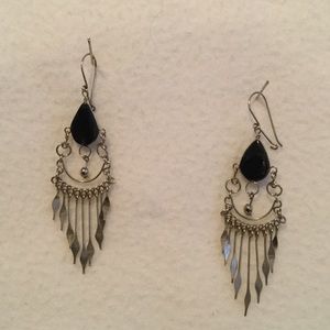 FREE W/ PURCHASE - Artsy black & silver dangles