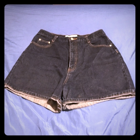 L.A Blues high waisted shorts