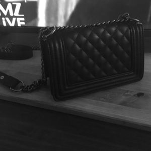 Black f21 new without tag