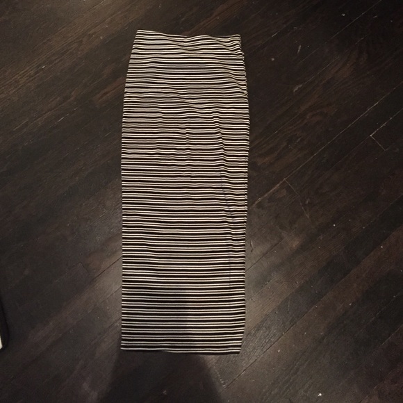 Stripe body con skirt