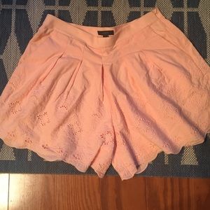 J. Crew pleated shorts w/ pockets!