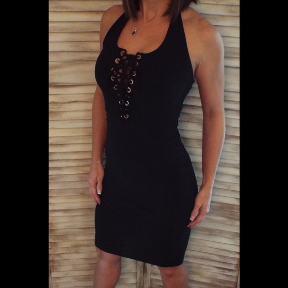 🛍LAST 1 Sexy Lace Up Halter Dress Black 2716 - Picture 2 of 3