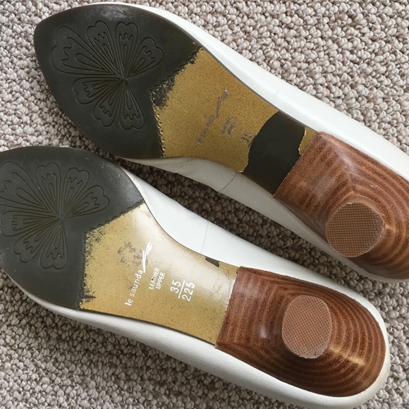 White leather kitten heels - Picture 3 of 4