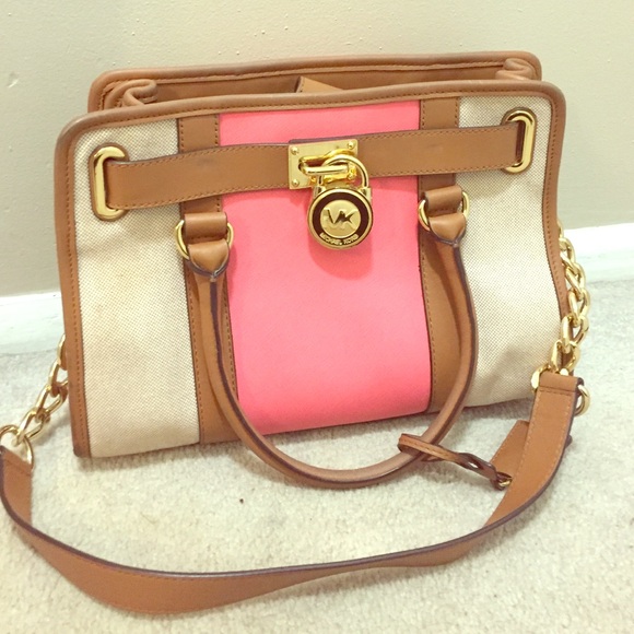 Michael Kors bag for sale GREAT CONDITION!