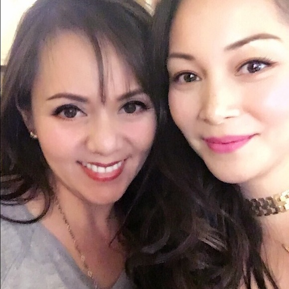 Meet your Posher, Sophia! - Picture 2 of 2