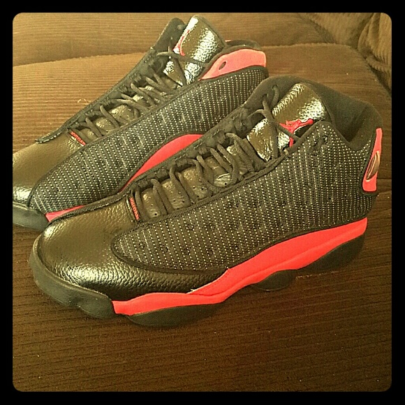 Air jordans retro 13's "bred" - Picture 1 of 4