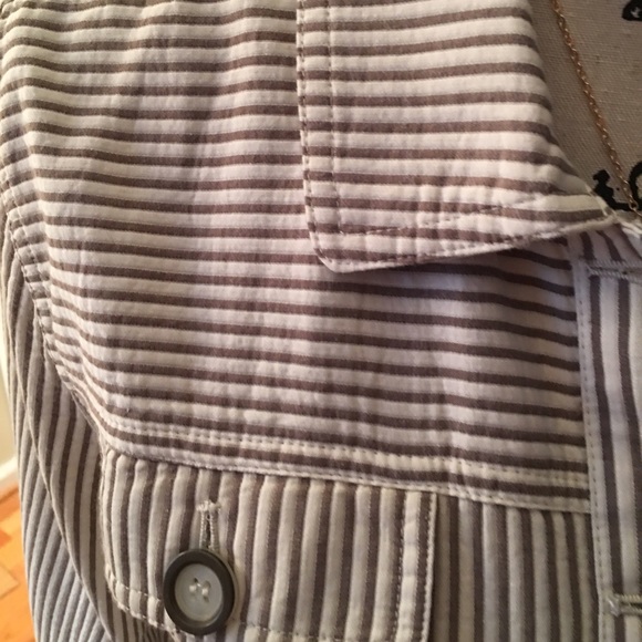 Ladies Jacket - Picture 2 of 3