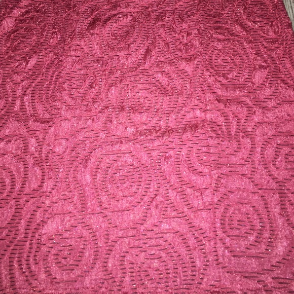 FE Rose 💞 Dress - Picture 2 of 3