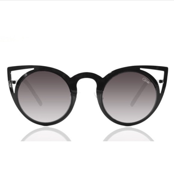 Quay Australia Invader Black Shades
