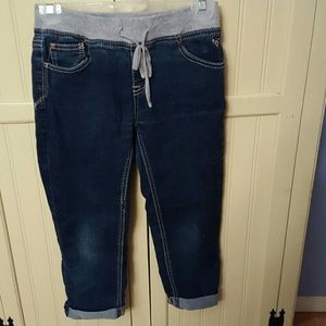 Girls jean capris