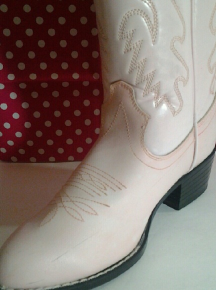 💖SOLD NOT FOR 💖NORDSTROM RACK Children Boot - Picture 2 of 4