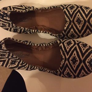 Lucky brand flats