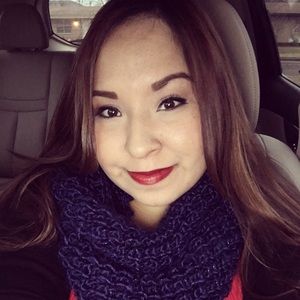 Meet your Posher, Sara