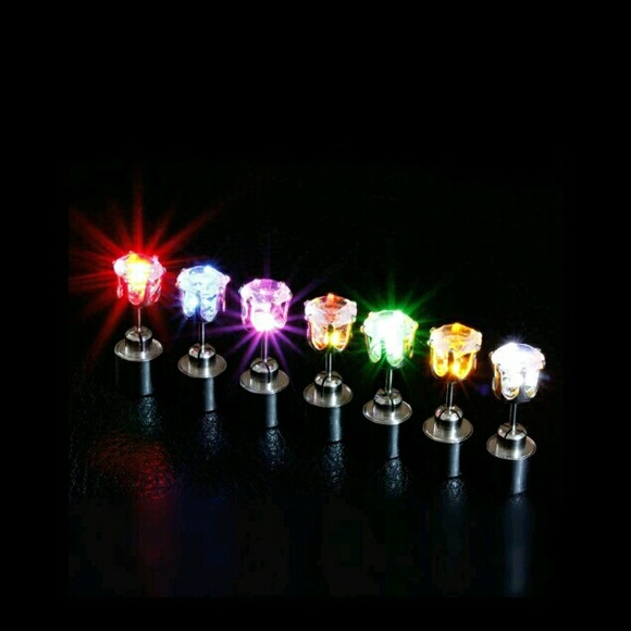 LED multicolor flashing stud earrings