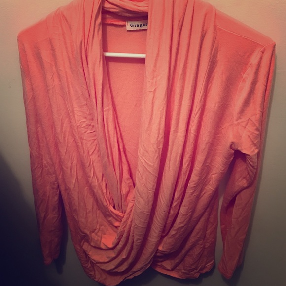 Coral top