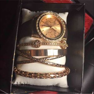 Bracelet and watch set