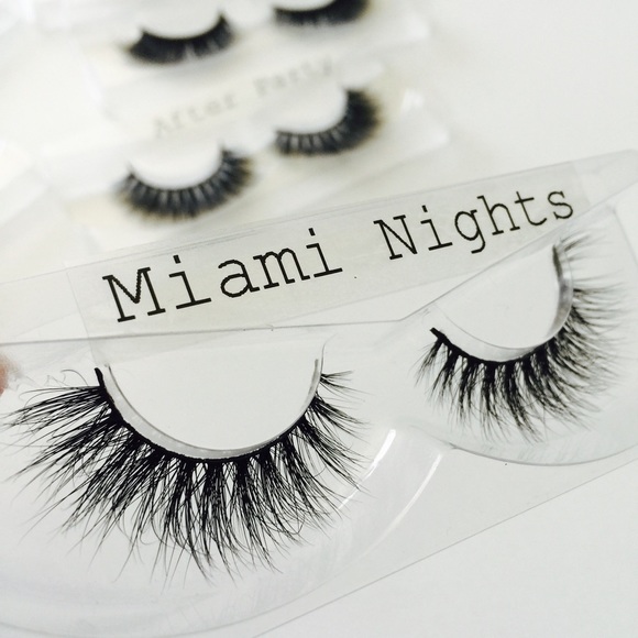 2 sets of Miami Nights lashes