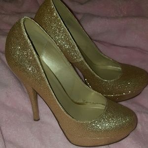 ☄Gold Sparkly Platform Heels ☄