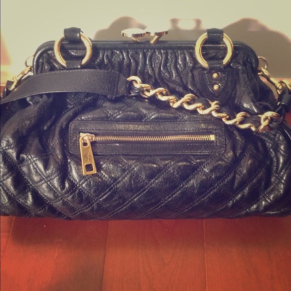 Marc Jacobs Black Quilted Stam bag