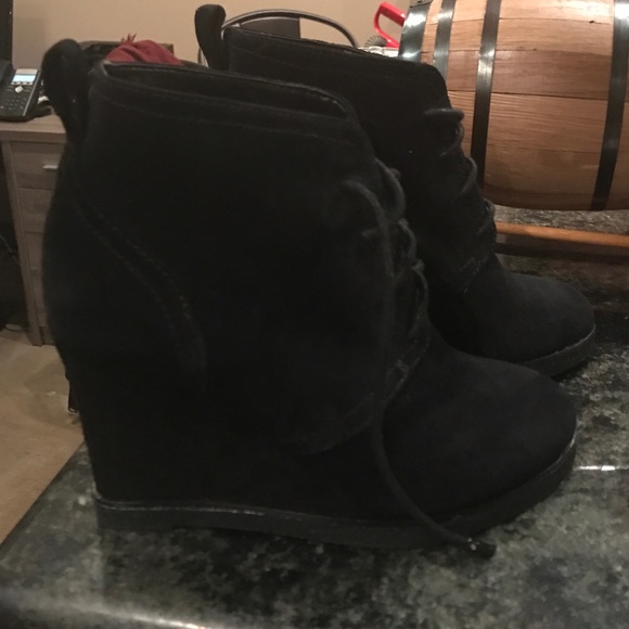 Black suede Vince Camuto "Kyoto" wedge booties