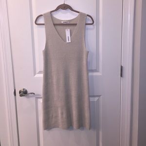 Brand new BB Dakota ribbed cream dress!