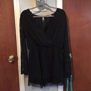 Gianni Bini black lace romper