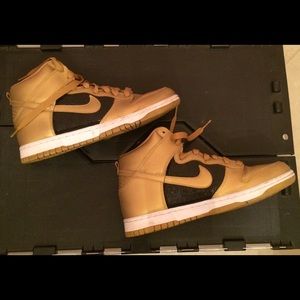 Nike Sneakers-High Top