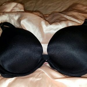 Victoria's Secret Very Sexy Push-Up bra