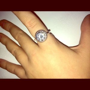 Size 7 diamond ring