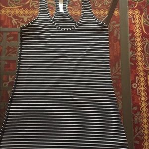 Lululemon tank - size 6