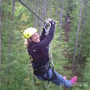 Meet your Posher, Laura