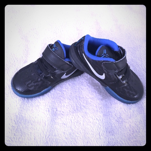 Nike toddler shoes