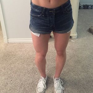 ABERCROMBIE AND FITCH boyfriend style shorts